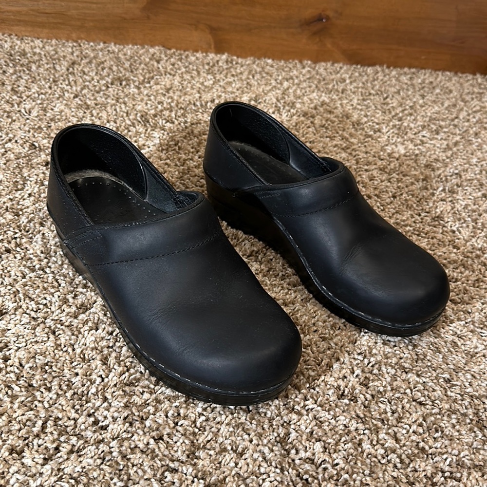 Black Dansko shoes